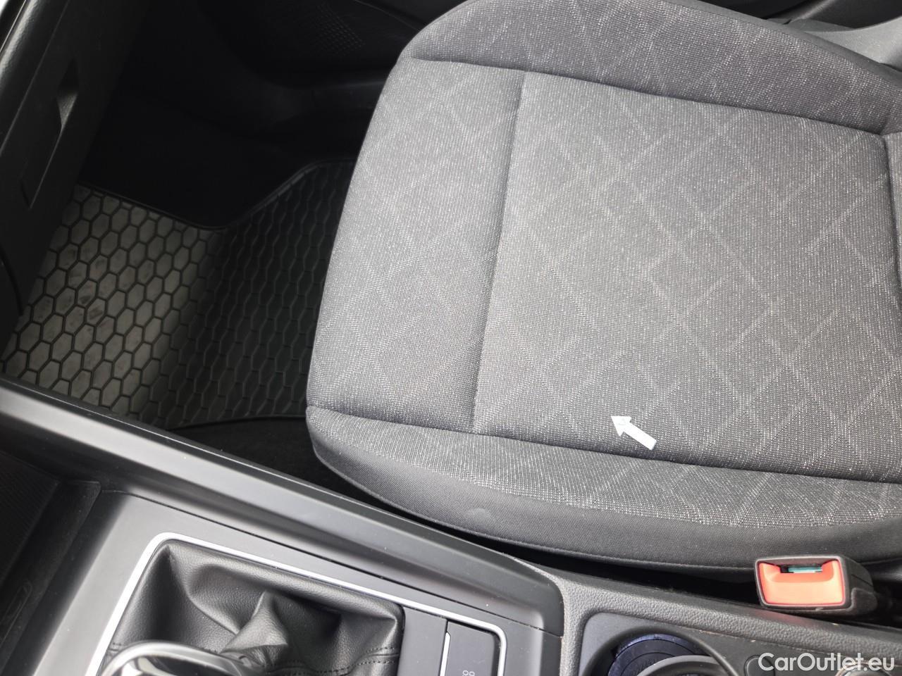  Volkswagen  Golf  Life 2.0 TDI #33