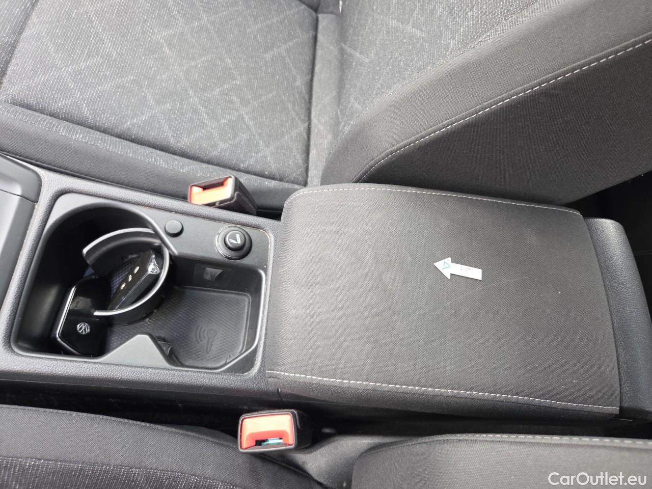  Volkswagen  Golf  Life 2.0 TDI #31