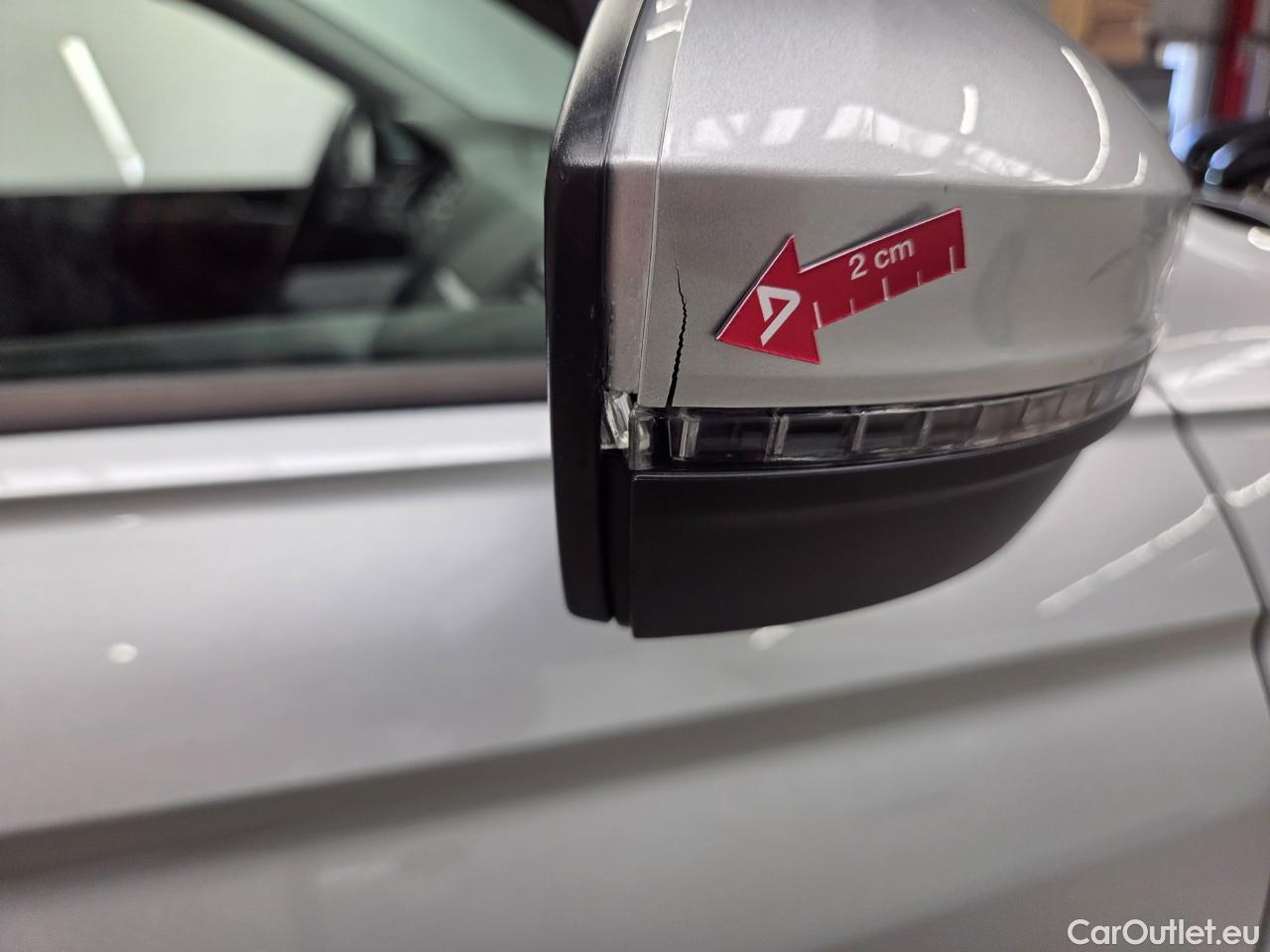  Volkswagen  Tiguan Life 2.0 TDI 150CP DSG #23