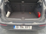  Volkswagen  Golf  Life 1.0 TSI #9
