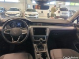  Volkswagen  Passat Volkswagen  Variant 1.5 TSI EVO 150 KM 6 biegów Essence 5d #6