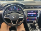  Volkswagen  Passat Volkswagen  Variant 1.5 TSI EVO 150 KM 6 biegów Essence 5d #18