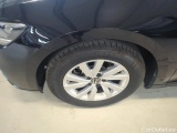 Volkswagen  Passat Volkswagen  Variant 1.5 TSI EVO 150 KM 6 biegów Essence 5d #19