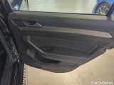  Volkswagen  Passat Volkswagen  Variant 1.5 TSI EVO 150 KM 6 biegów Essence 5d #24