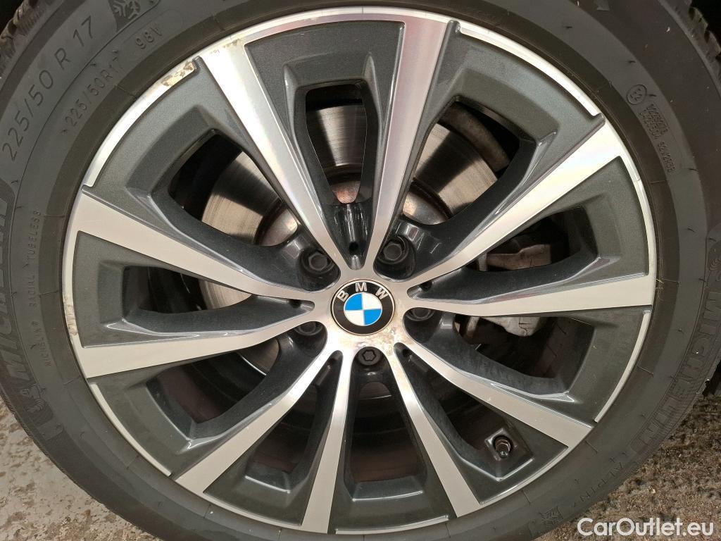  Bmw  Serie 3 BMW Série 3 Berline / 2018 / 4P / Berline 330e 292ch Business Design BVA8 Hybride #17