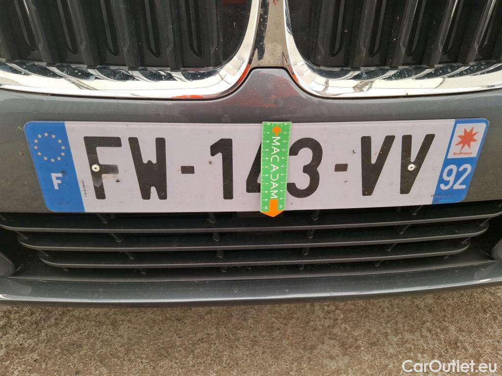  Bmw  Serie 3 BMW Série 3 Berline / 2018 / 4P / Berline 330e 292ch Business Design BVA8 Hybride #44