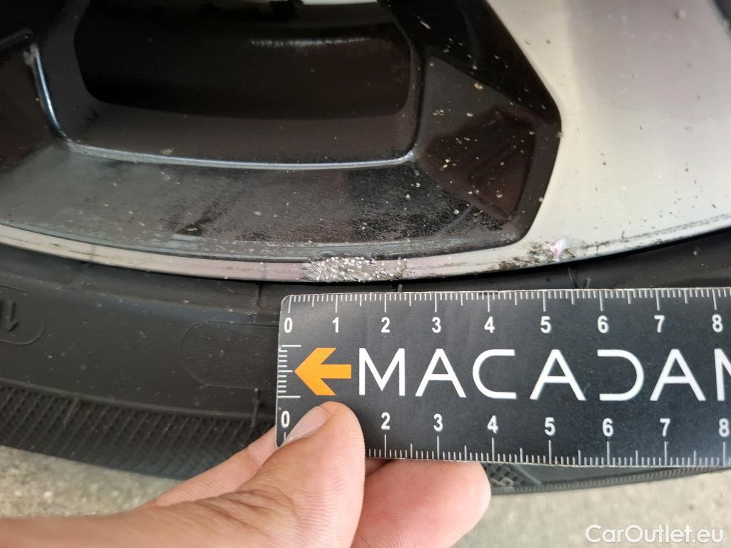  Renault  Captur  Intens 0.9 TCe 90CV BVM5 E6 #49