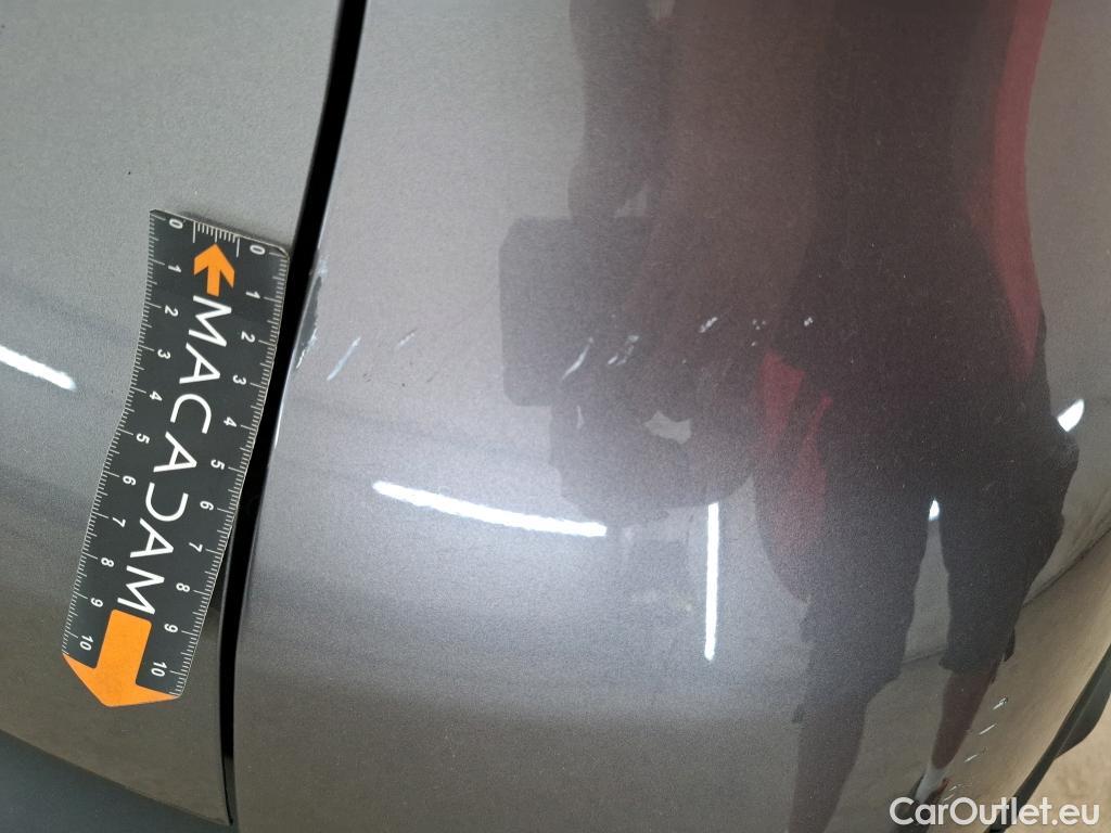  Renault  Captur  Intens 0.9 TCe 90CV BVM5 E6 #38