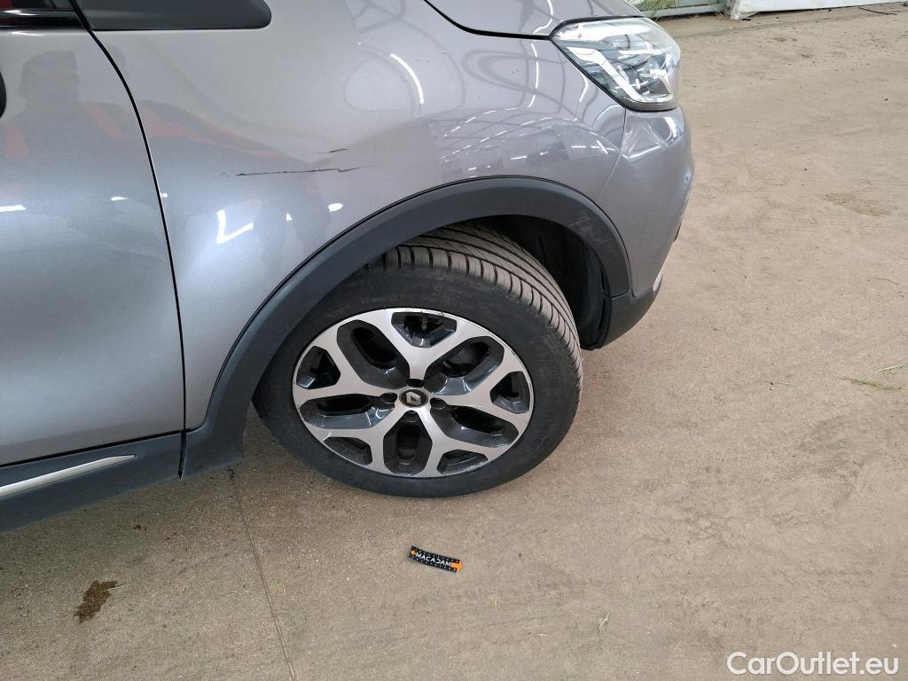  Renault  Captur  Intens 0.9 TCe 90CV BVM5 E6 #39