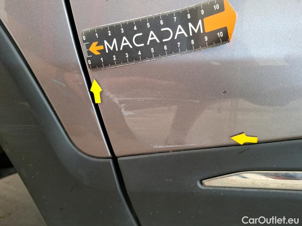  Renault  Captur  Intens 0.9 TCe 90CV BVM5 E6 #8