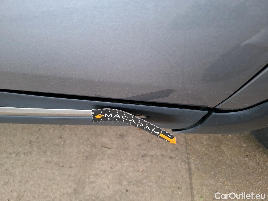  Renault  Captur  Intens 0.9 TCe 90CV BVM5 E6 #62