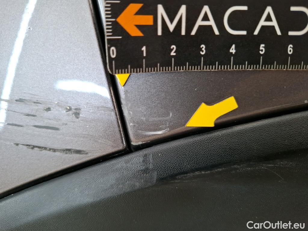  Renault  Captur  Intens 0.9 TCe 90CV BVM5 E6 #15