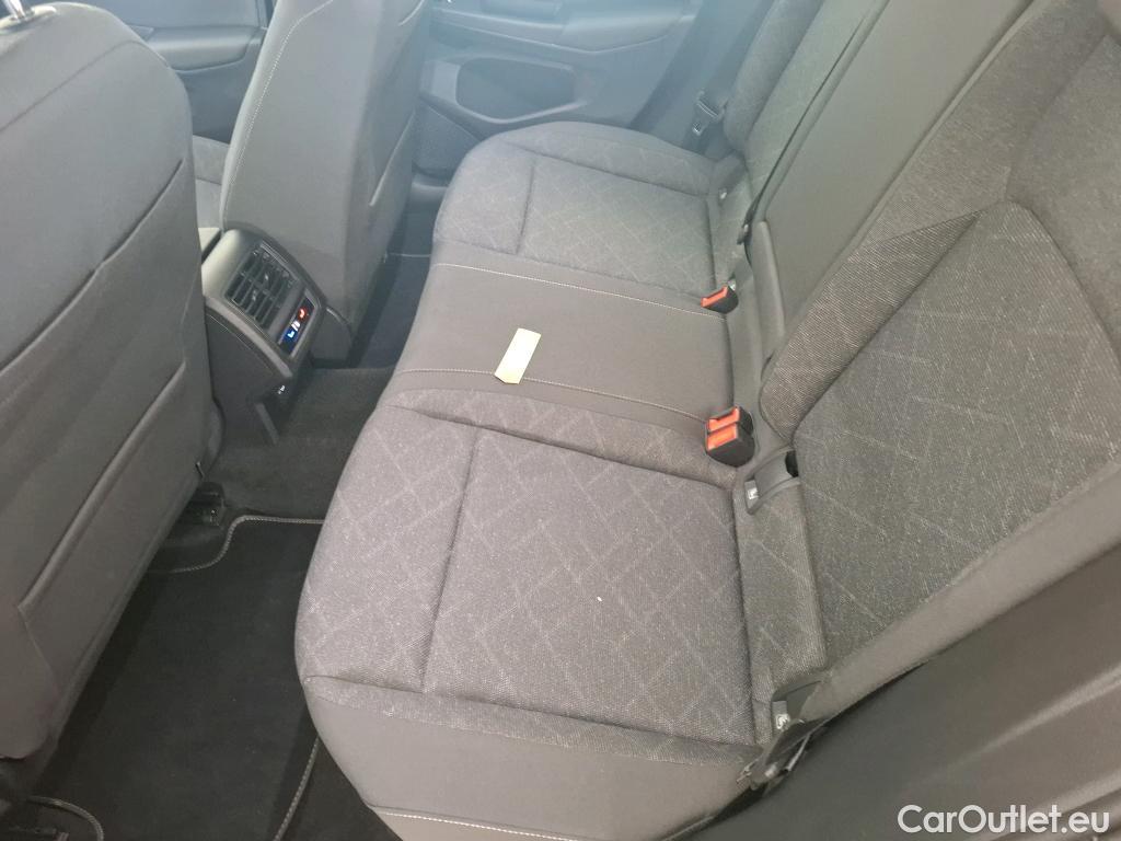 Volkswagen  Golf  VOLKSWAGEN / 2020 / 5P / Berline 2.0 TDI SCR 115 LIFE BUSINESS #8