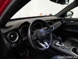  Alfa Romeo   STELVIO ALFA ROMEO / 2017 / 5P / SUV 2.2 TD 210 CV TI AT8 Q4 #51