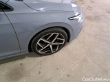  Volkswagen  Golf  VOLKSWAGEN / 2019 / 5P / BERLINA 2.0 TDI SCR 110KW LIFE DSG #41