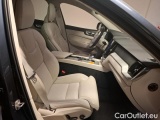  Volvo  XC60 2.0 T6 PHEV 350 ULTRA CHROME AT AWD #9