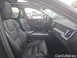  Volvo  XC60 2.0 T6 RCHRGE 350 ULTIMATE CHROME AT AWD #9