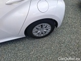  Toyota  Yaris 1.5 HYBRID 116H FRANCE BUSINESS STAGE #35