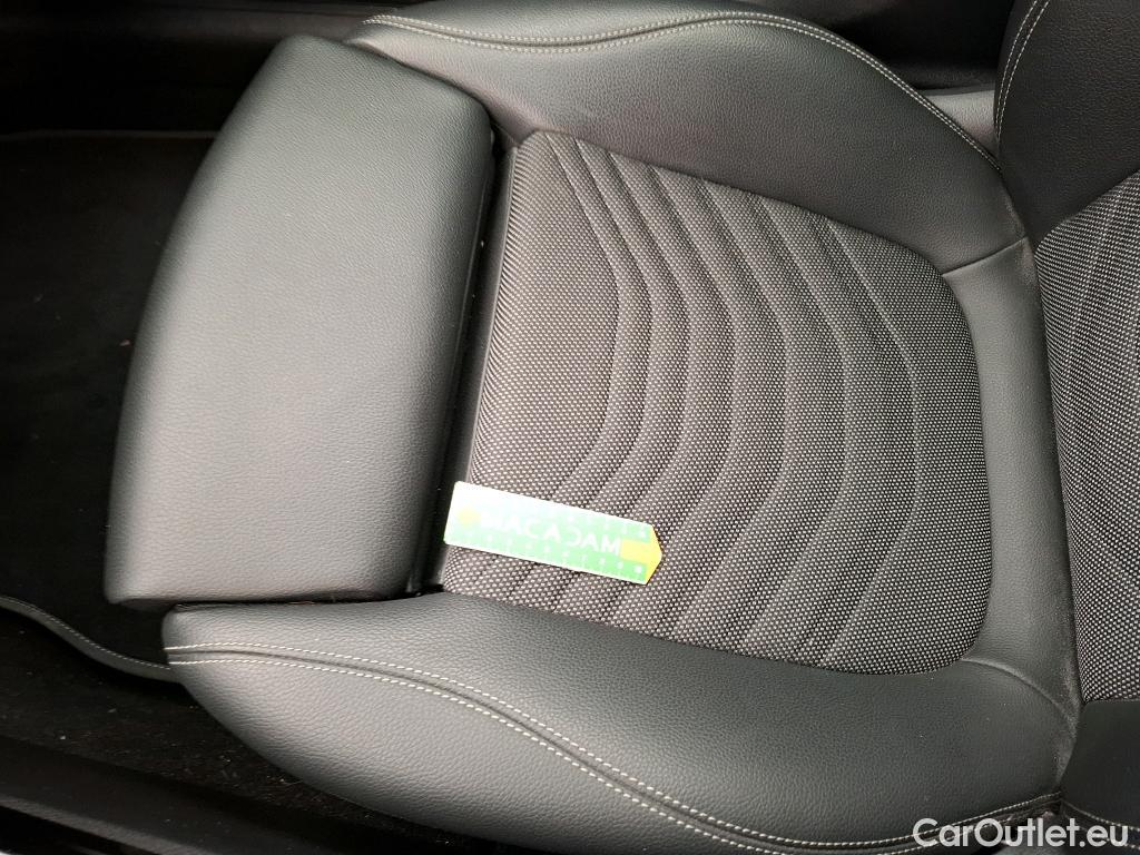  Mercedes  A-Klasse MERCEDES-BENZ Classe A Compact / 2018 / 5P / Berline A 180 d Business Line #9