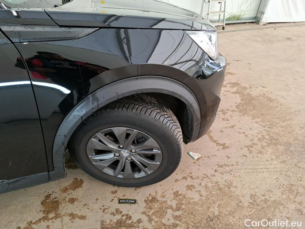  Peugeot  2008  Active Pack 1.2 PureTech 130CV BVA8 E6d #17