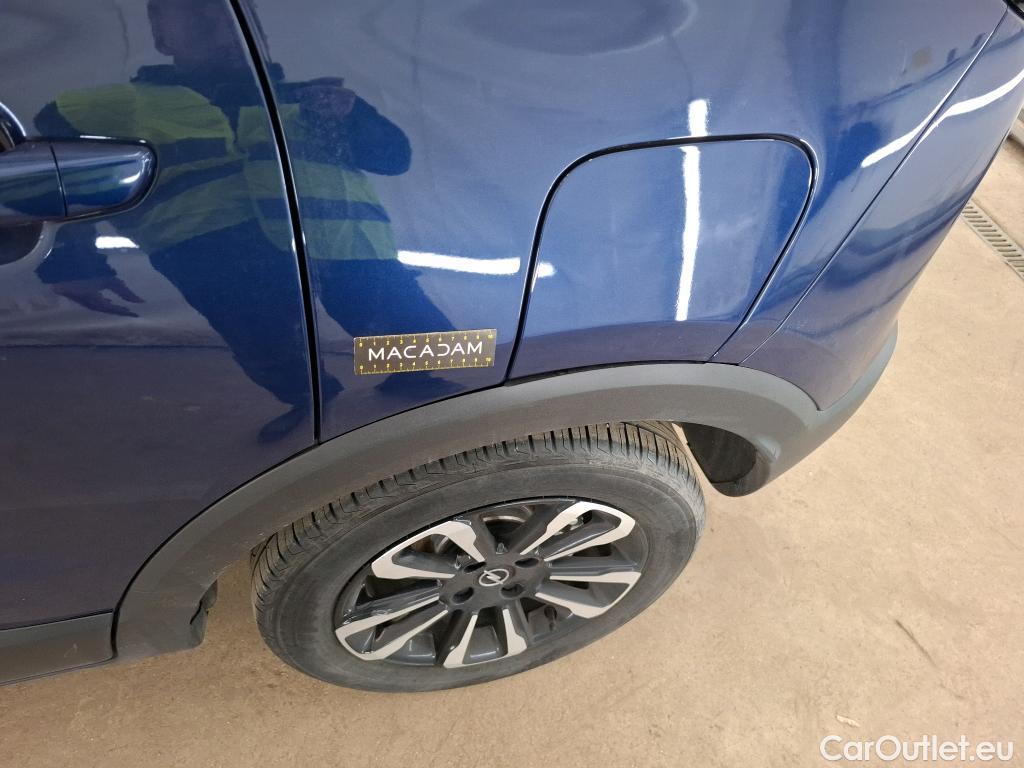  Opel  Crossland  X Business Elegance 1.2 Turbo 130CV BVA6 E6d #25