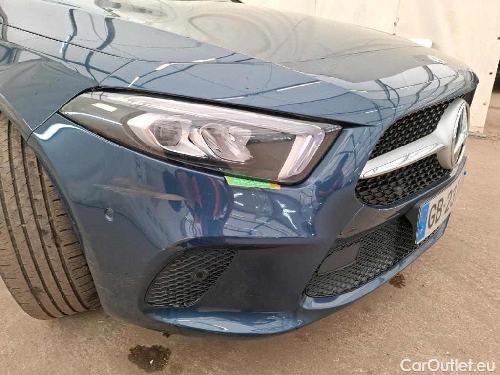  Mercedes  A-Klasse MERCEDES-BENZ Classe A Compact / 2018 / 5P / Berline A 180 d Business Line #1