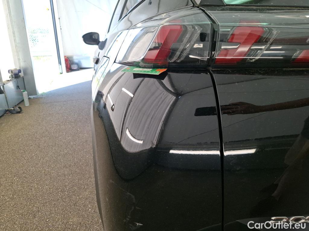  Peugeot  2008  Allure Pack 1.5 HDi 130CV BVA8 E6d #23
