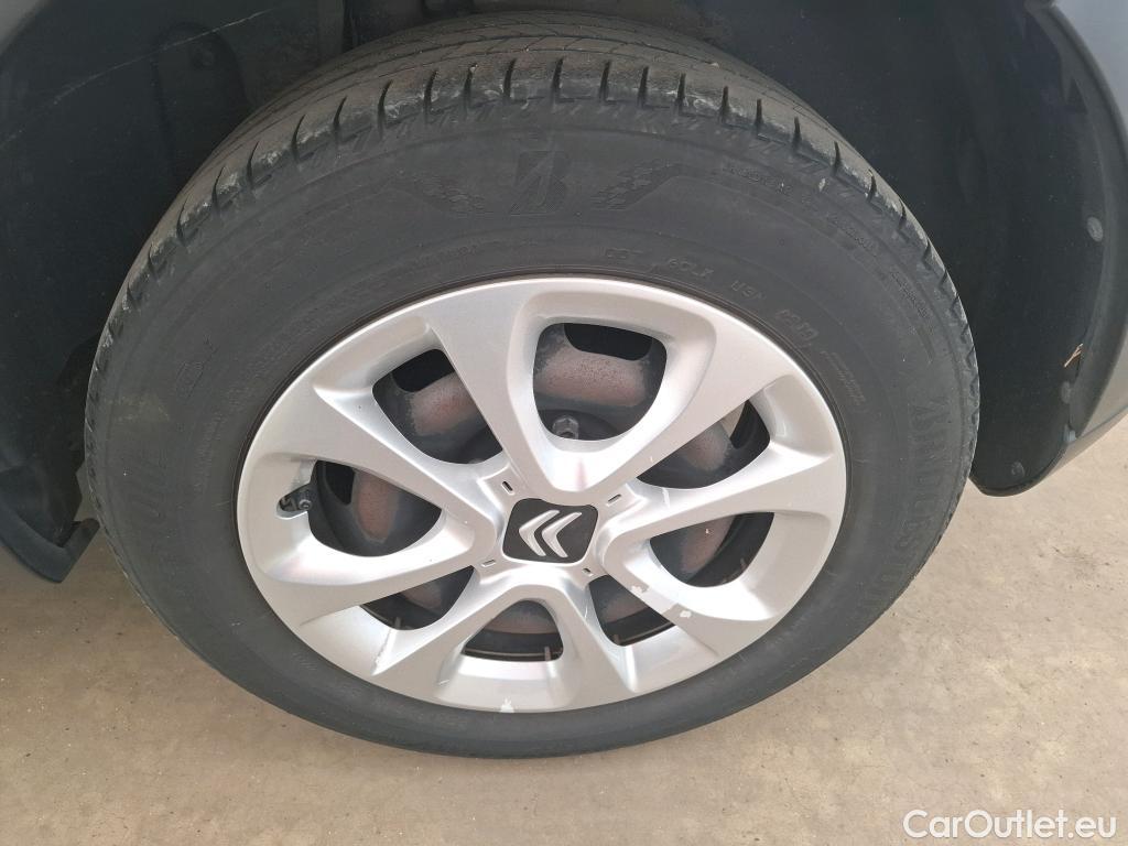  Citroen  C3  Société Feel 1.2 PureTech 80CV BVM5 E6d #26