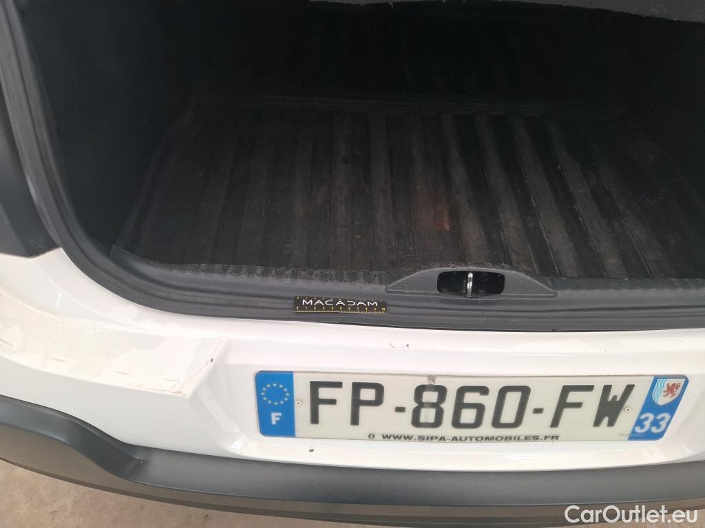  Citroen  C3  Société Feel 1.2 PureTech 80CV BVM5 E6d #34