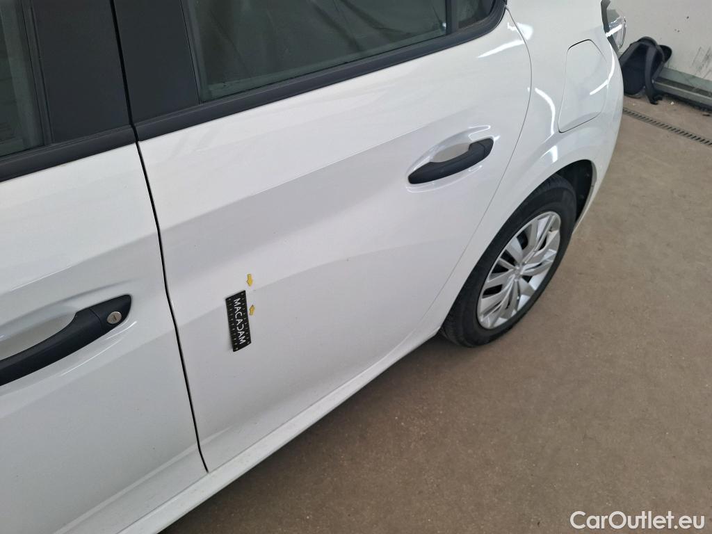  Peugeot  208  Premium 1.2 PureTech 75CV BVM5 E6d #53