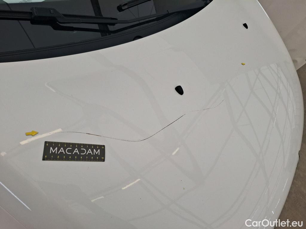  Citroen  C3  Société Feel 1.2 PureTech 80CV BVM5 E6d #16