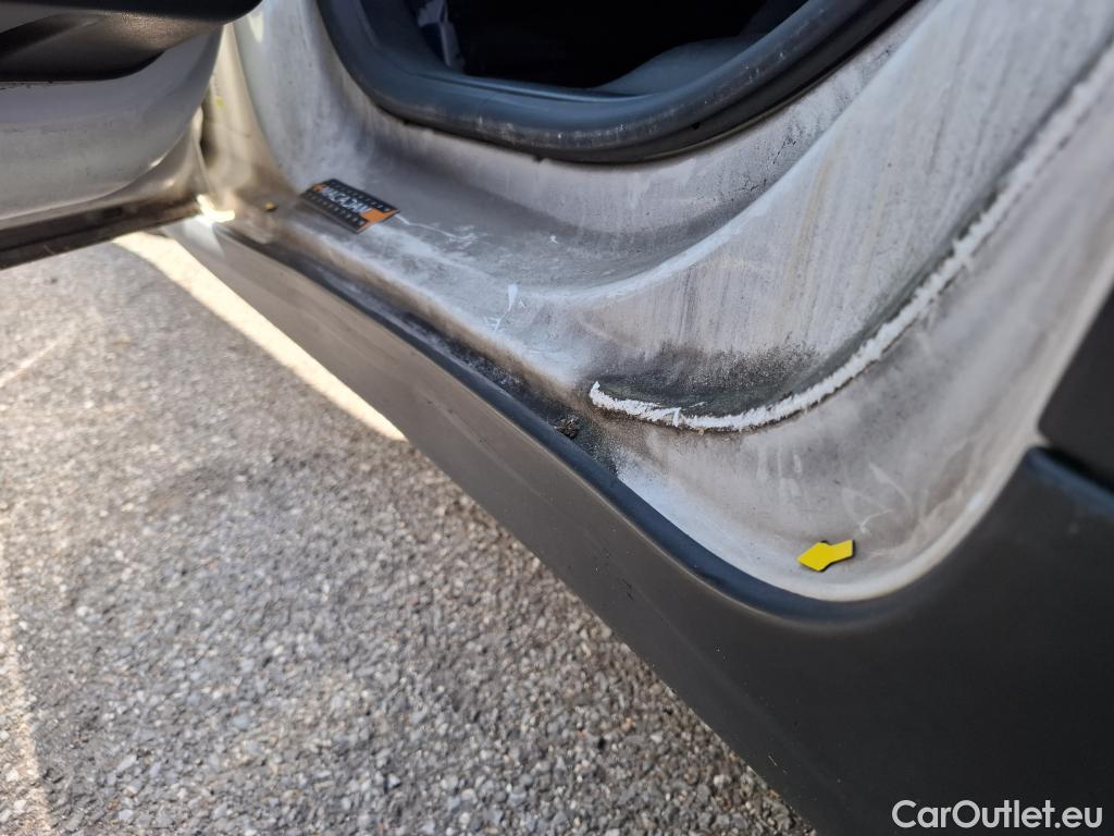  Citroen  C3  Société Feel 1.5 BlueHDI 100CV BVM5 E6dT #4