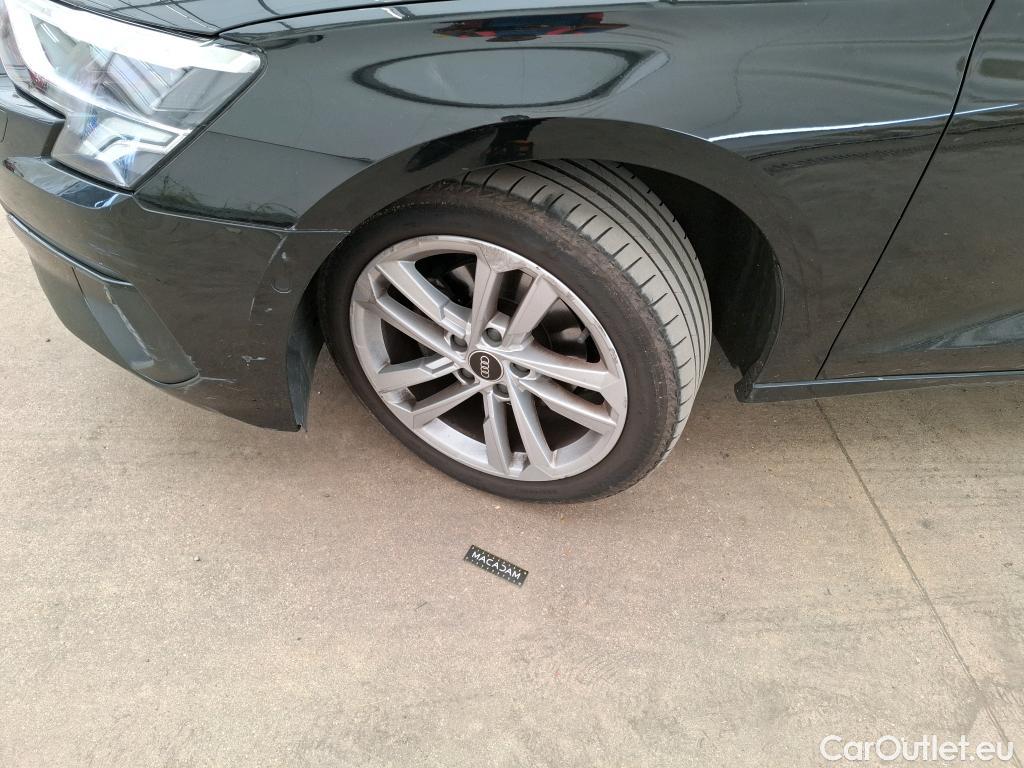  Audi  A3  Berline 30 TDI Business Line 2.0 TDI 115CV BVA7 E6d #39