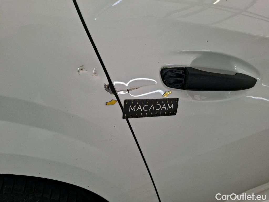  Peugeot  208  Premium 1.2 PureTech 75CV BVM5 E6d #22