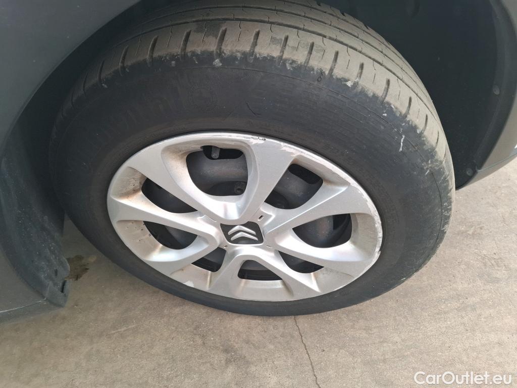  Citroen  C3  Société Feel 1.2 PureTech 80CV BVM5 E6d #32
