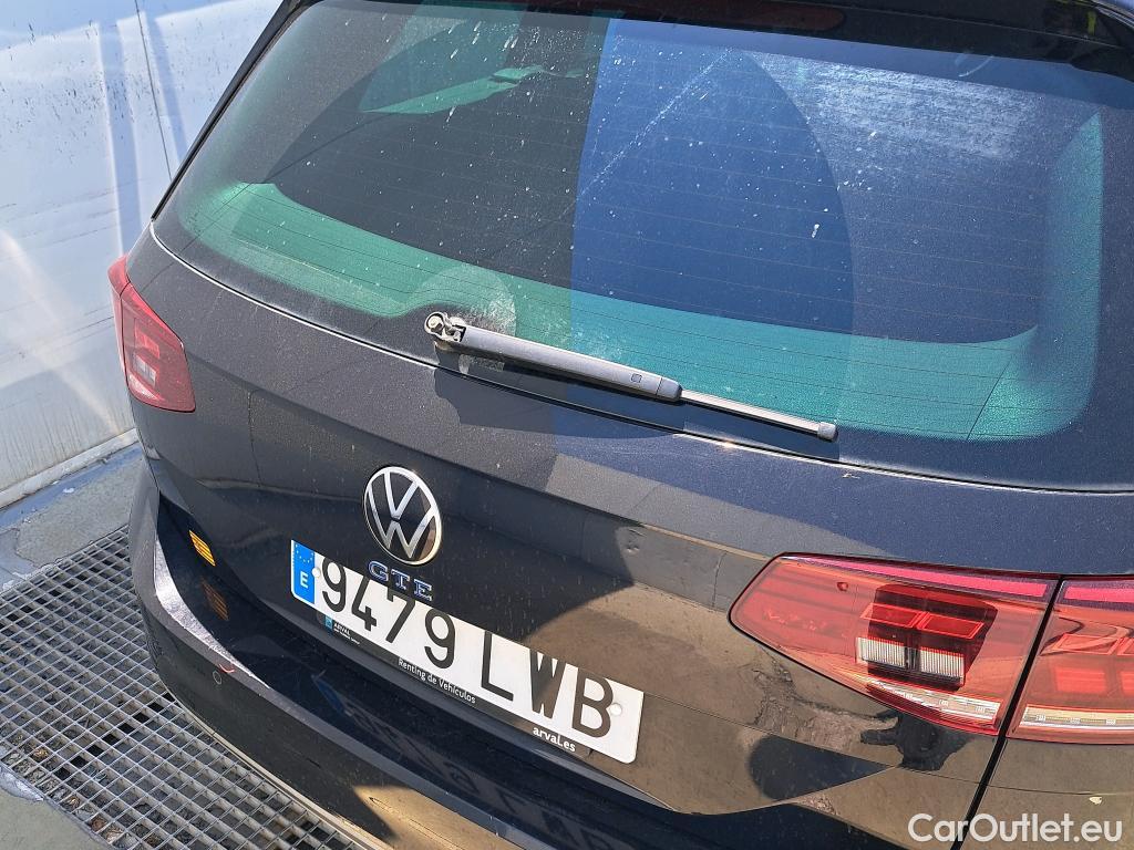  Volkswagen  Passat VOLKSWAGEN  / 2019 / 5P / familiar Variant GTE 1.4 TSI e-Power 115kW + 85kW #15