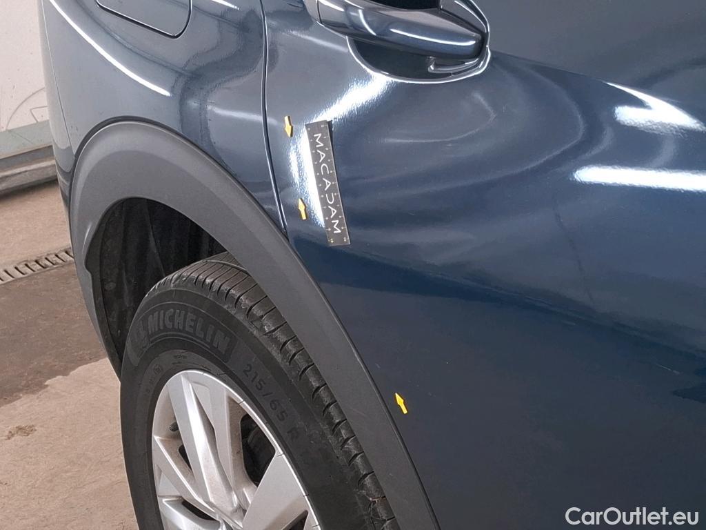  Peugeot  3008 PEUGEOT  / 2020 / 5P / SUV Hybrid 136 e-DCS6 Active Pack #4