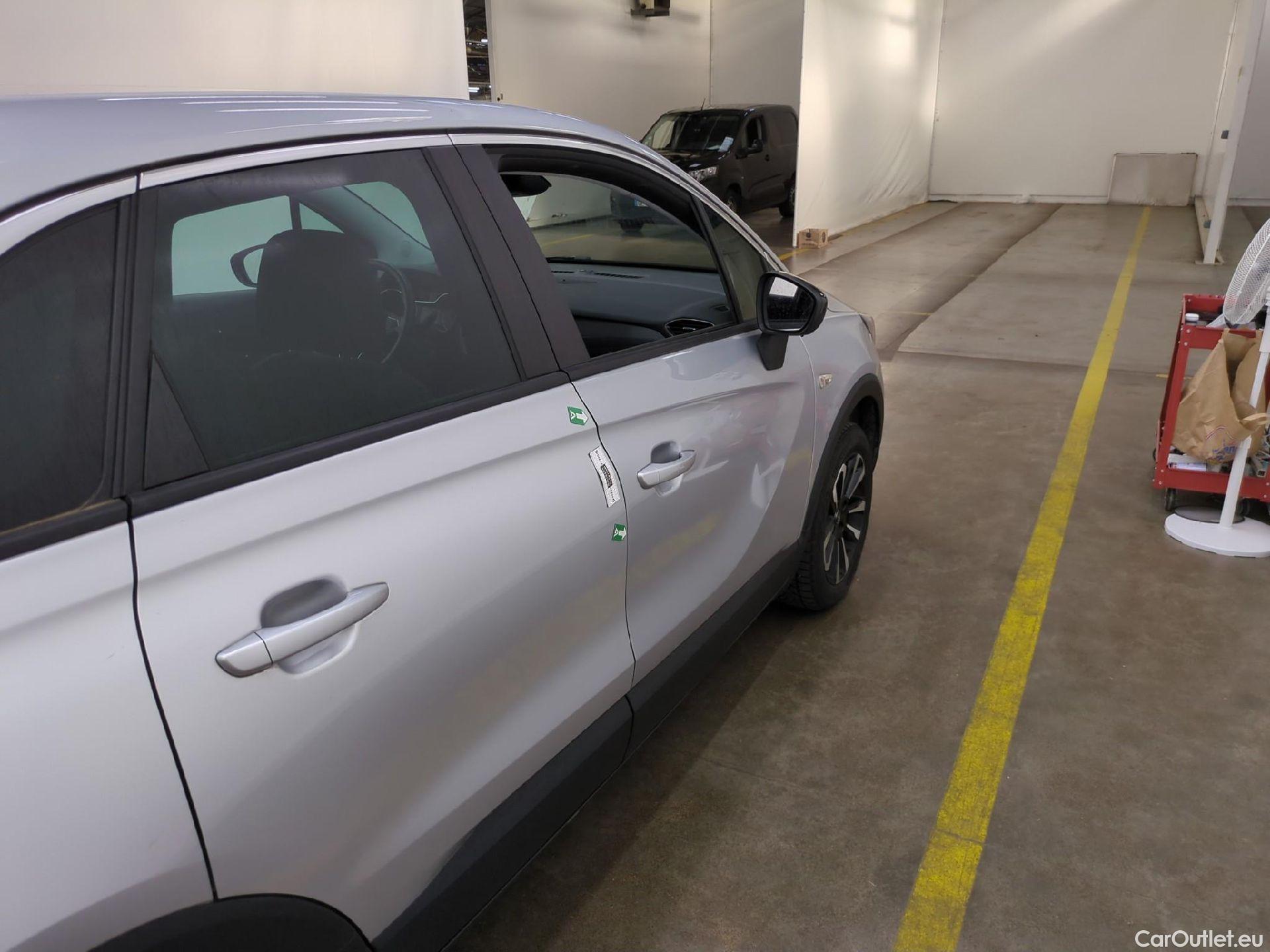  Opel  Crossland  X Business Elegance 1.2 Turbo 130CV BVA6 E6d #11