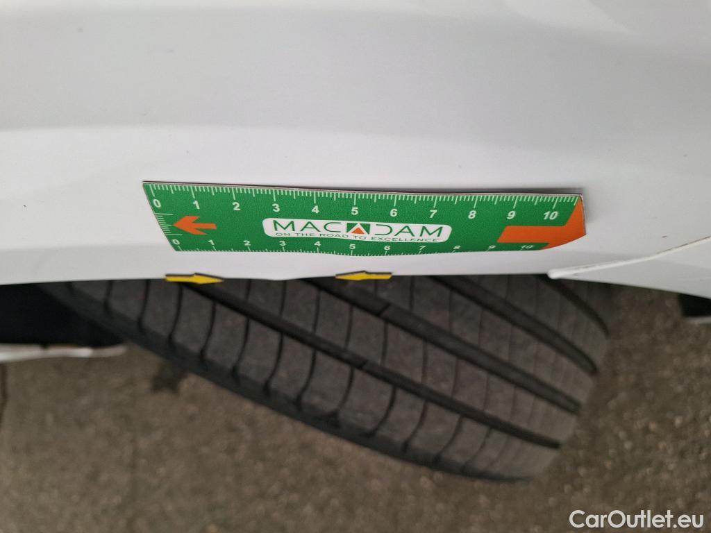  Peugeot  208  Active 1.2 PureTech 100CV BVM6 E6d #13
