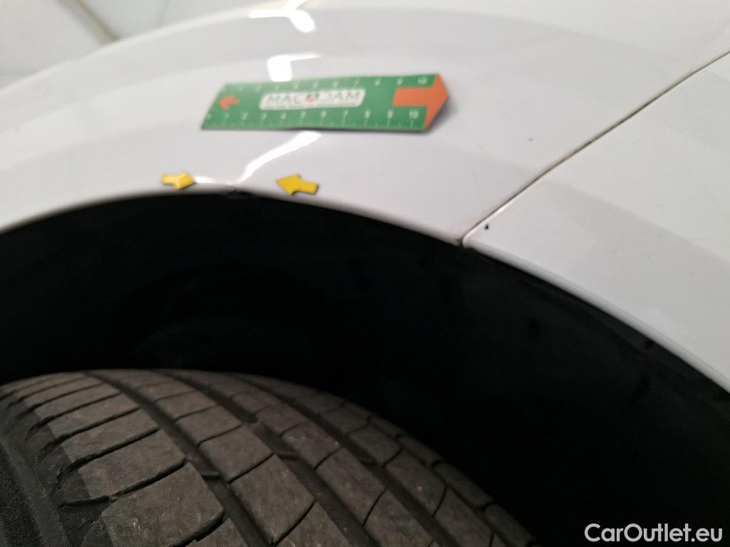 Peugeot  208  Active 1.2 PureTech 100CV BVM6 E6d #16