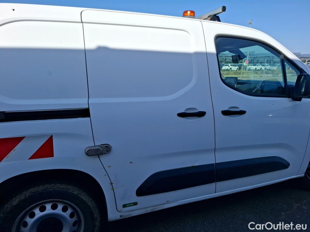  Citroen  Berlingo  Fourgon Worker M 1000 1.2 PureTech 130CV BVA8 E6d #28