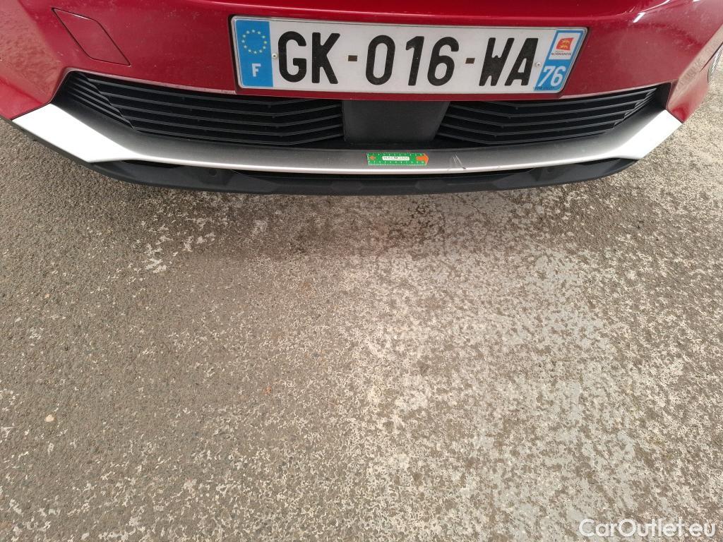  Peugeot  3008 PEUGEOT  / 2020 / 5P / SUV 1.6 HYBRID 225 E-EAT8 GT #21