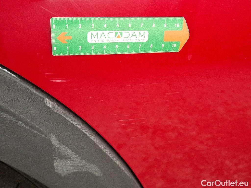  Peugeot  3008 PEUGEOT  / 2020 / 5P / SUV 1.6 HYBRID 225 E-EAT8 GT #11