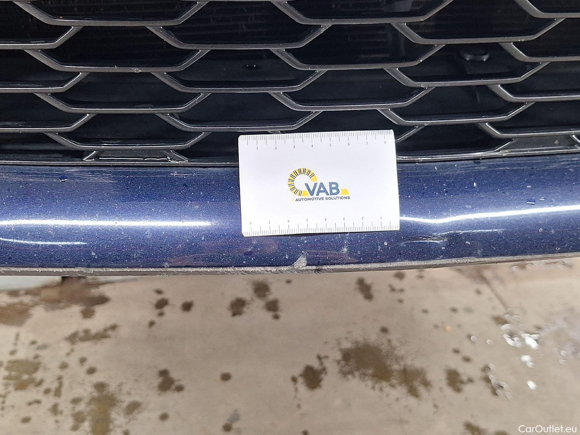  Toyota  Corolla Toyota,  TS '19, Toyota  Touring Sports 1.8 Hybrid Premium e #4