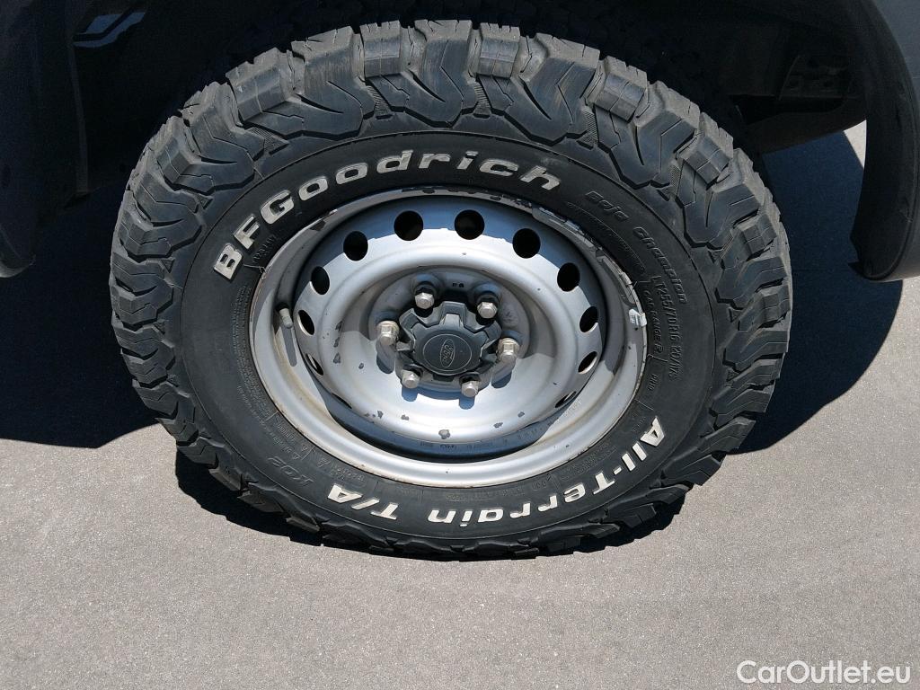  Ford  Ranger FORD  VU 4p 6G pickup 2.2 TDCi 150cv 4x4 Doble Cabina XL #54