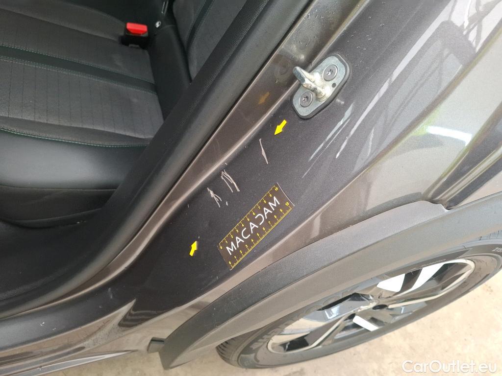  Peugeot  2008  Allure Pack 1.2 PureTech 130CV BVA8 E6d #1