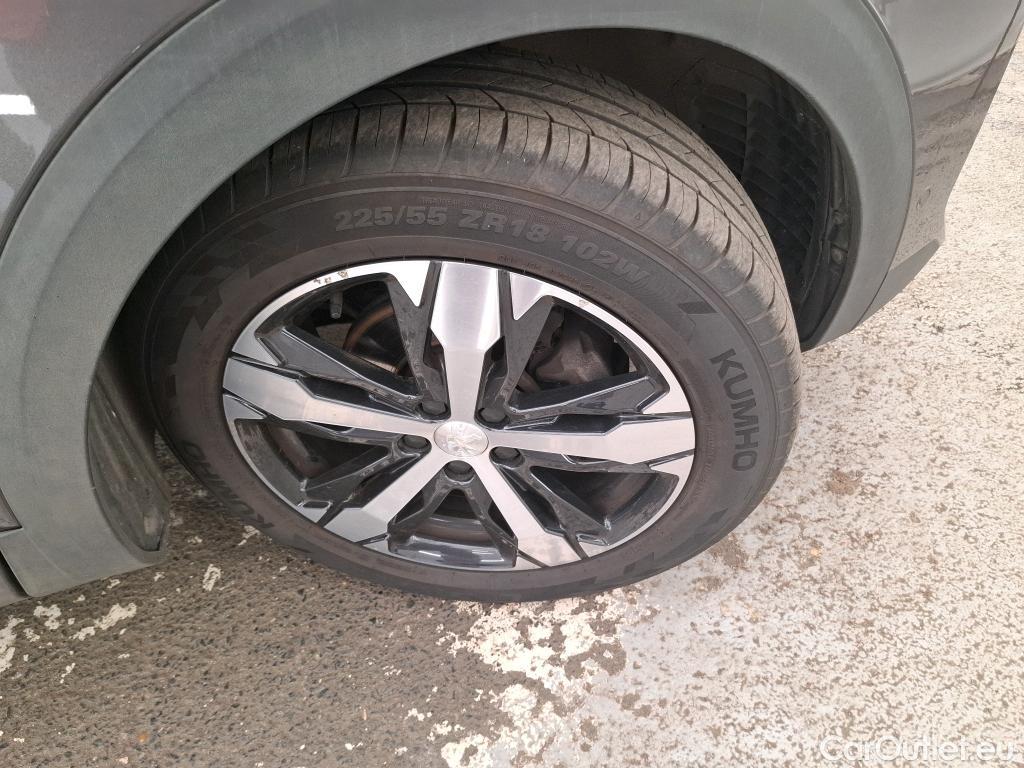  Peugeot  3008  II GT 1.2 PureTech 130CV BVA8 E6d #24