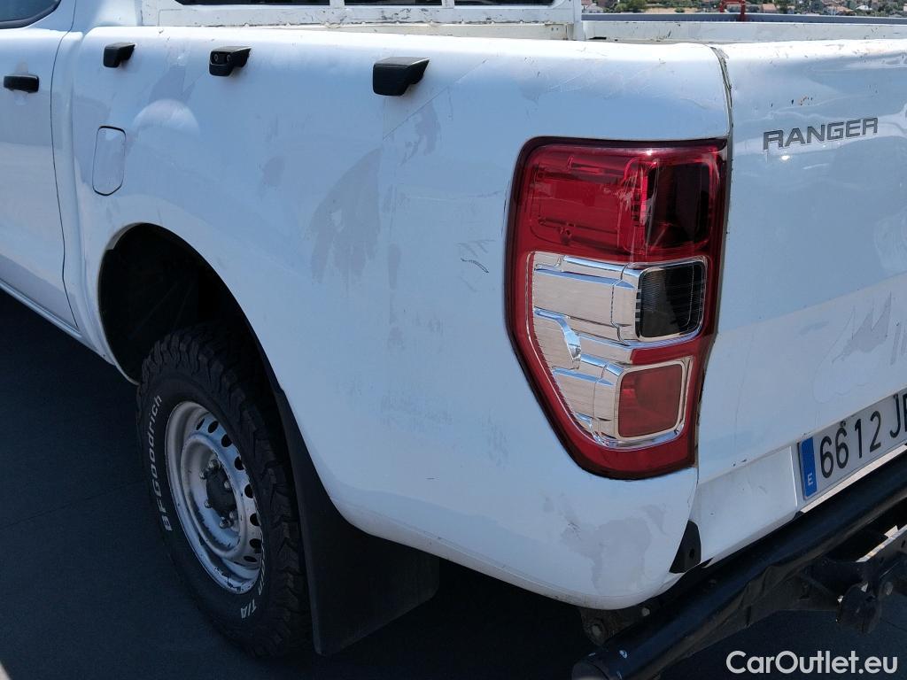  Ford  Ranger FORD  VU 4p 6G pickup 2.2 TDCi 150cv 4x4 Doble Cabina XL #33
