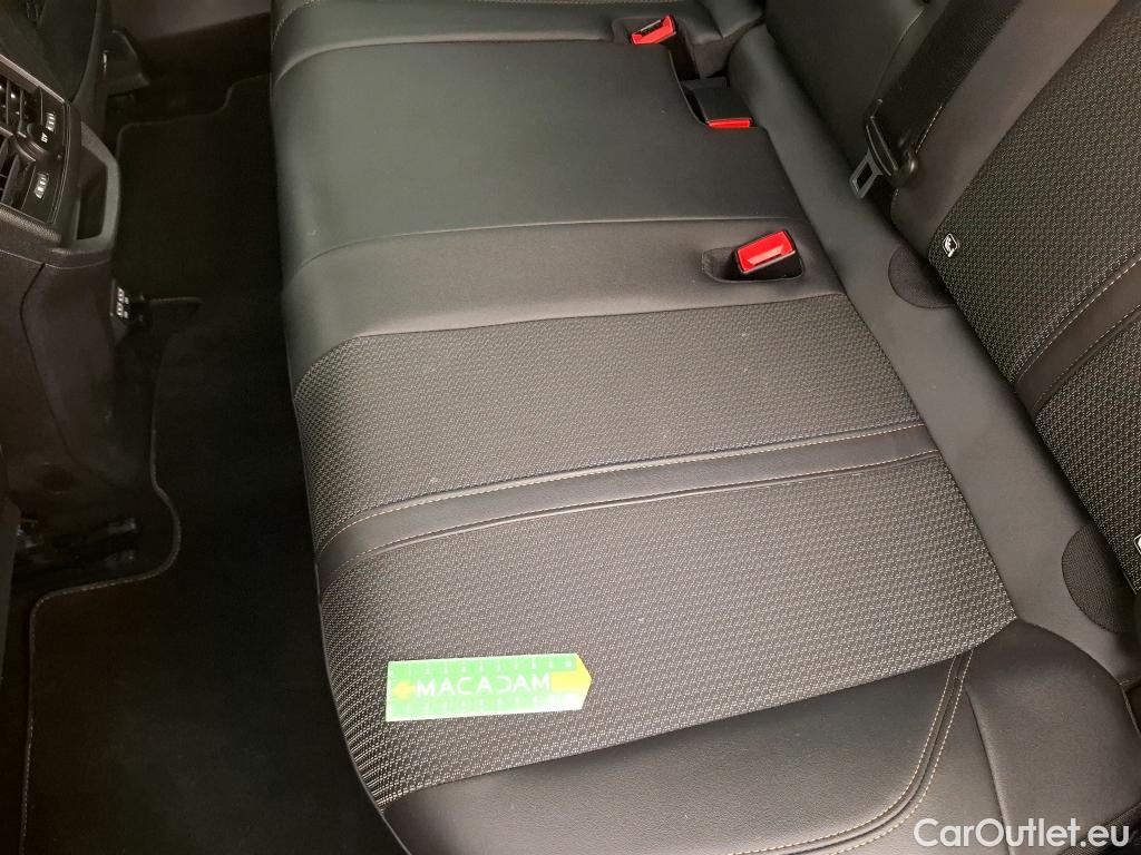  Peugeot  3008  II GT 1.2 PureTech 130CV BVA8 E6d #17