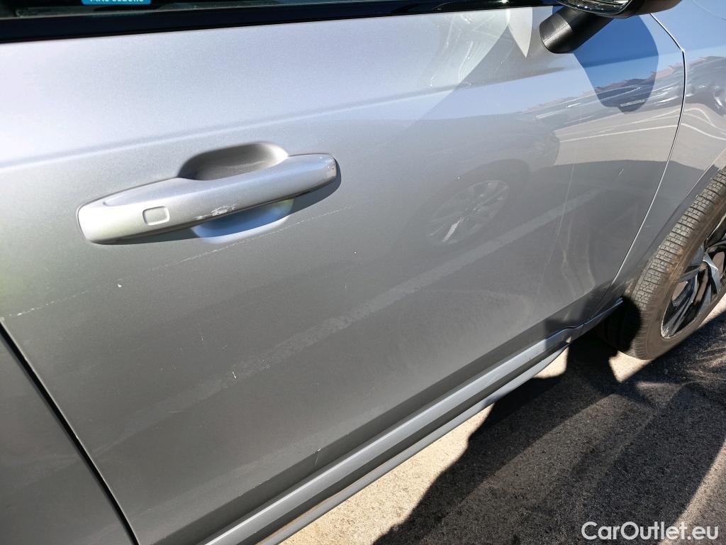  Volvo  XC90 VOLVO  / 2019 / 5P / todoterreno 2.0 B5 D AWD R-Design Auto (AC2) #20